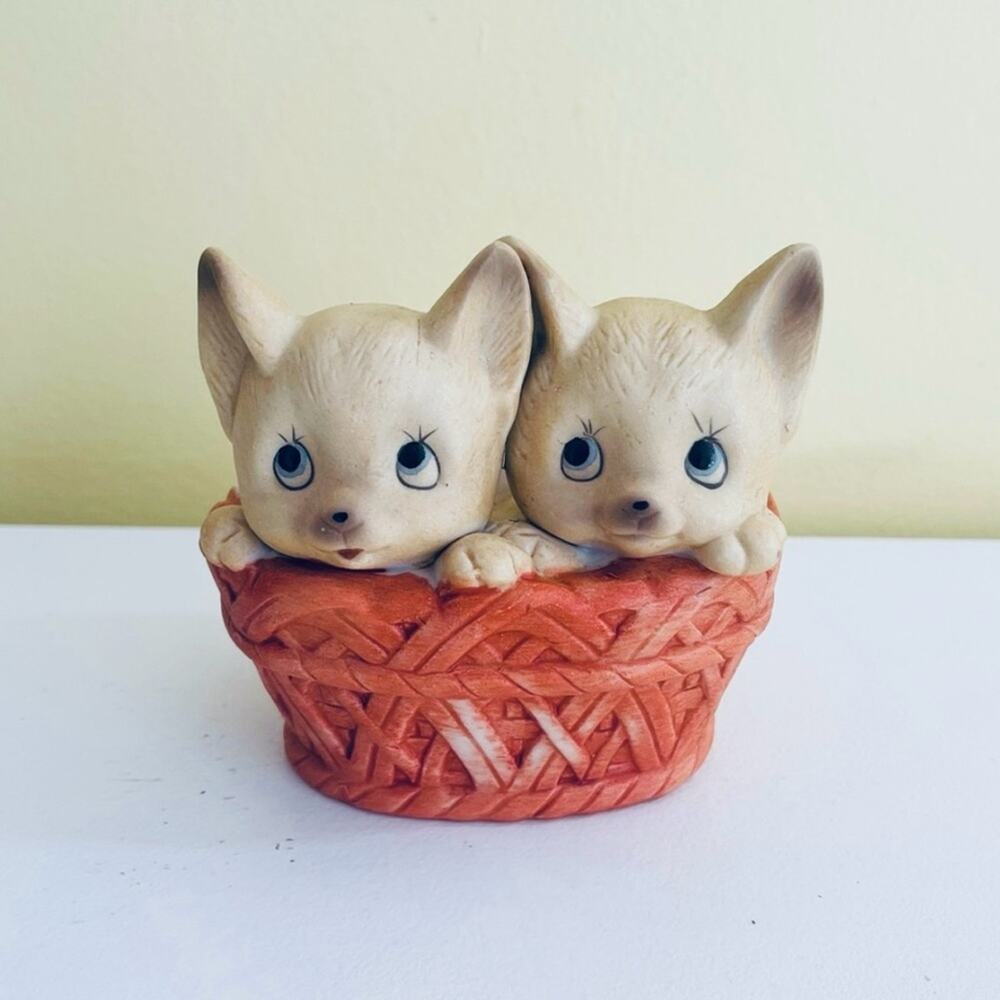 Vtg 50s - 70s UCGC Ceramic Kittens Basket Figurine Cat Decor Collector Taiwan